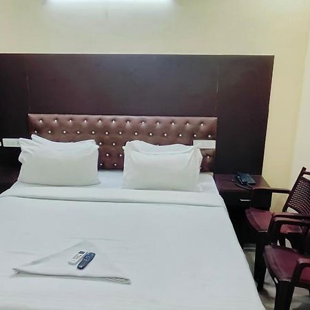 Pph Royal Gs Comforts Opp Mall Of Asia Bangalore Bagian luar foto