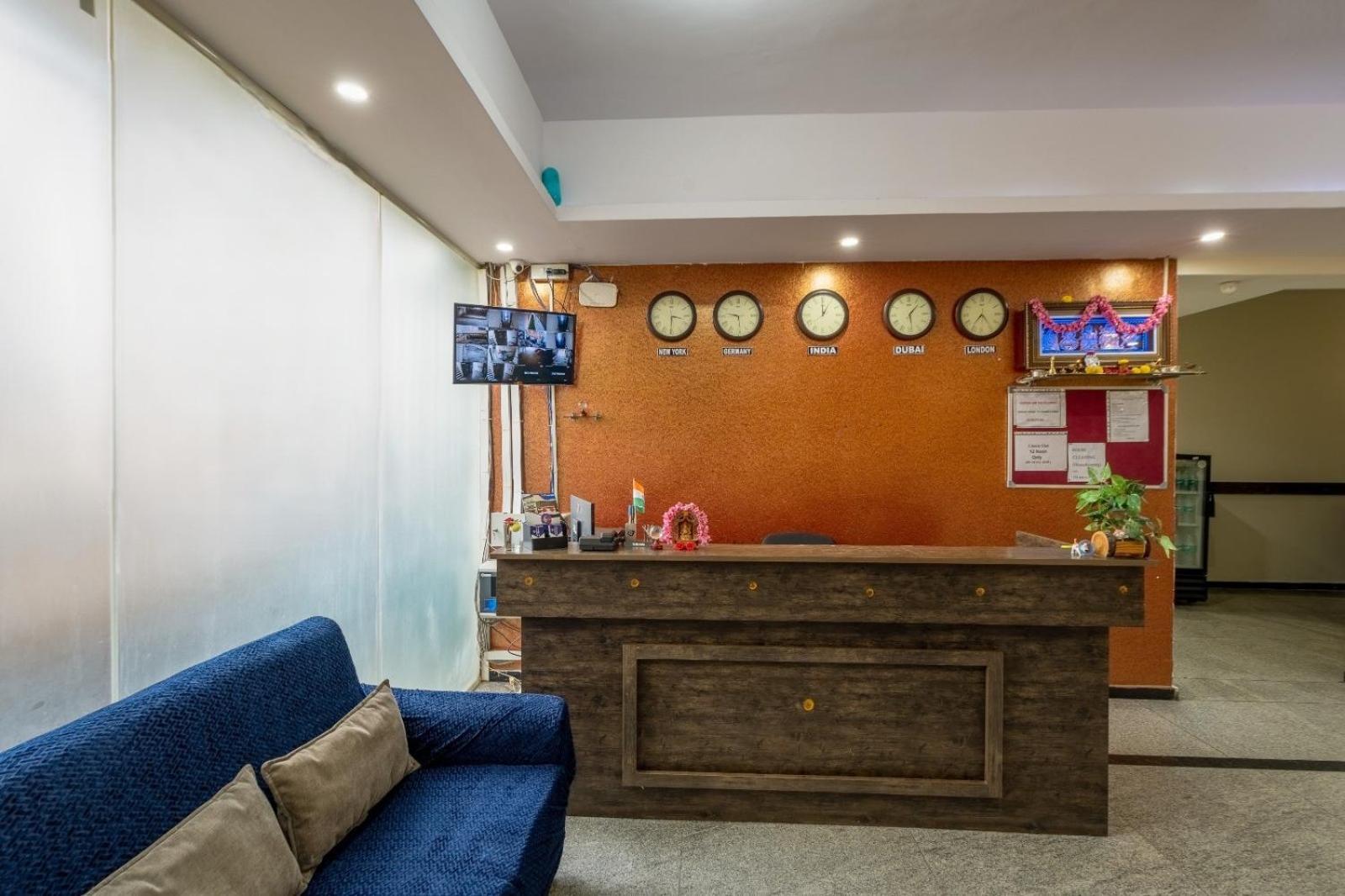 Pph Royal Gs Comforts Opp Mall Of Asia Bangalore Bagian luar foto